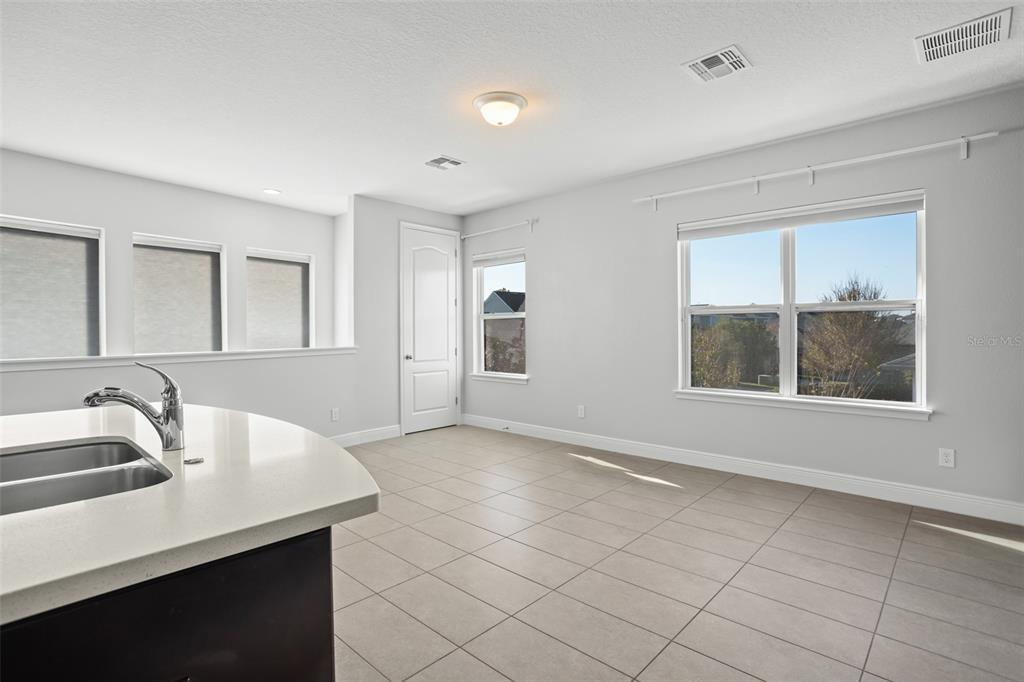 13590 Lessing Avenue Orlando, FL 32827 - Photo 11 of 45