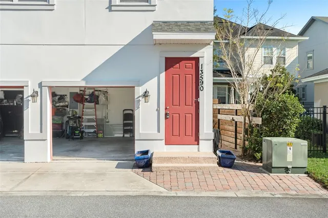 $1,700 | 13590 Lessing Avenue, Orlando, FL 32827