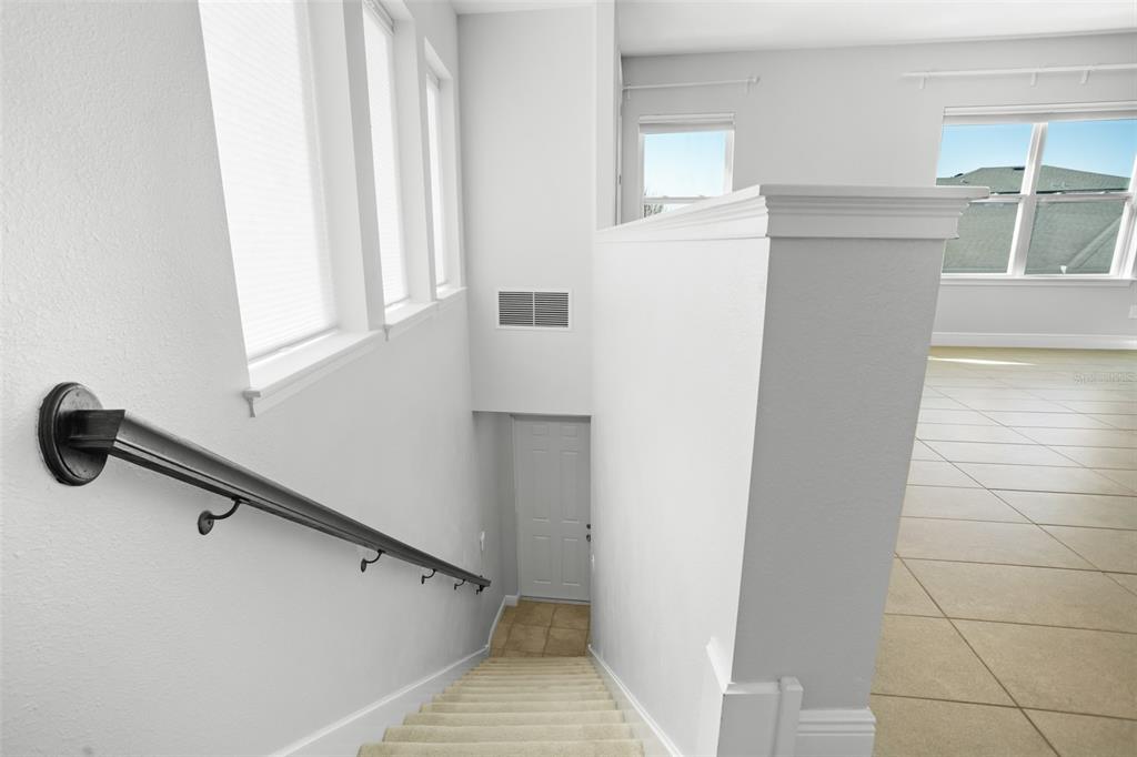 13590 Lessing Avenue Orlando, FL 32827 - Photo 5 of 45