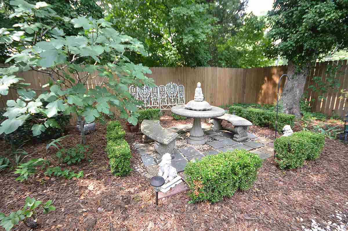 1401 Governors Court Raleigh, NC 27604 - Photo 23 of 30 Exterior Back