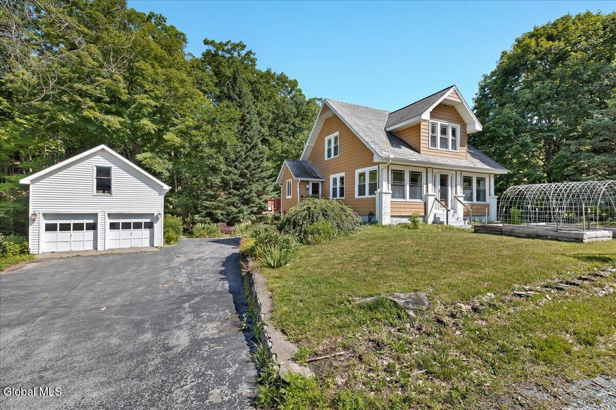 31 Taborton Road Sand Lake, NY 12018 - Photo 40 of 47 44-31 Taborton Rd-44