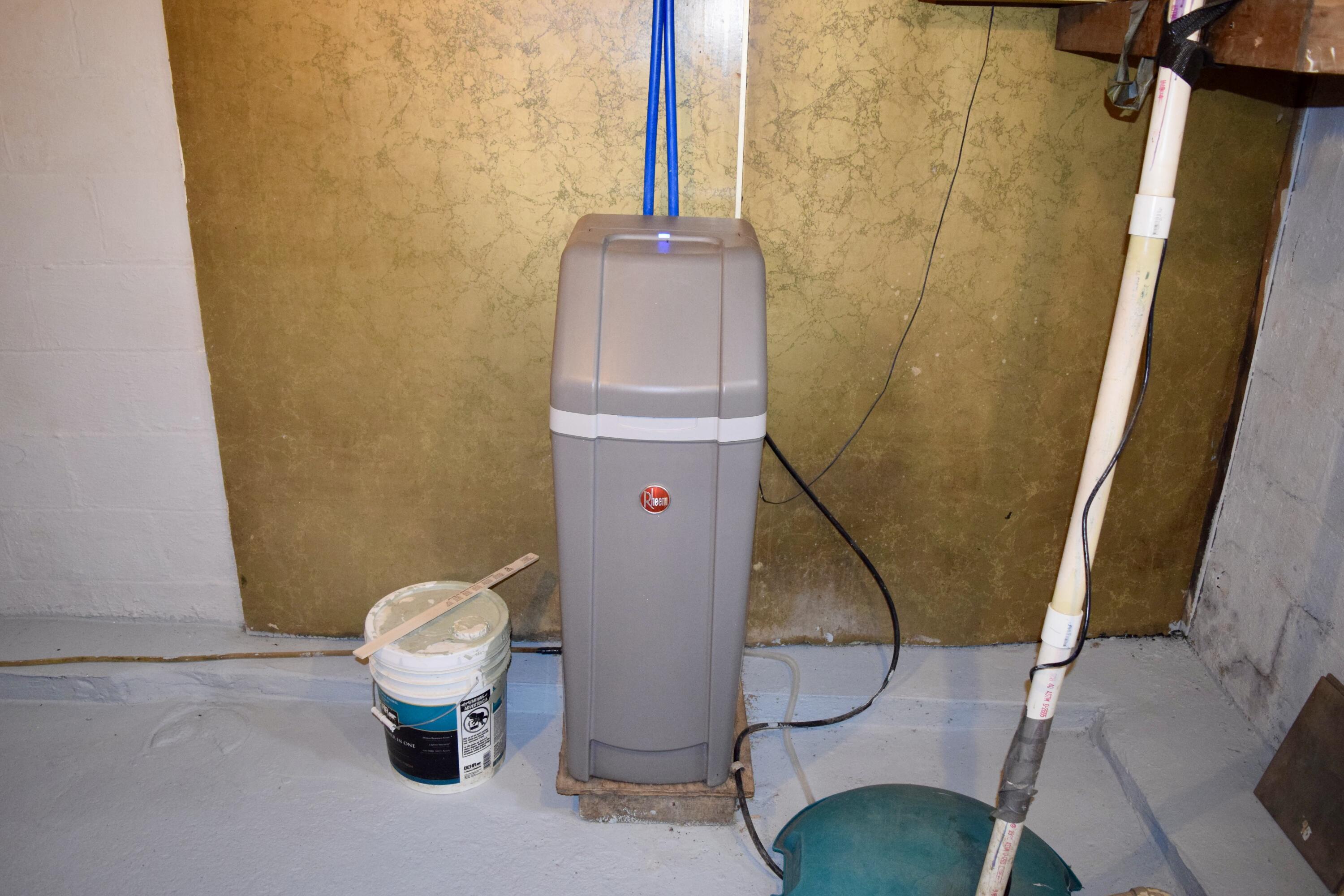 2763 Dayton Springfield Road Springfield, OH 45506 - Photo 23 of 25 Softener