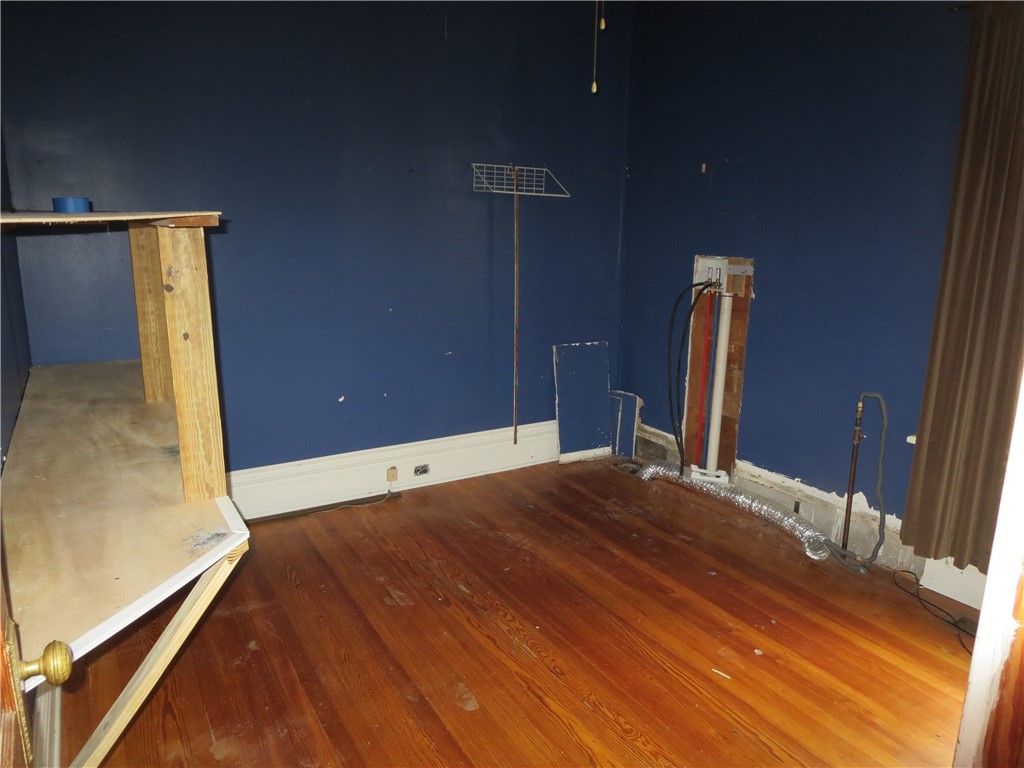 9 North Street Riga, NY 14428 - Photo 15 of 28