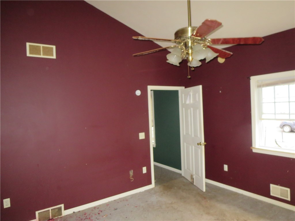 9 North Street Riga, NY 14428 - Photo 9 of 28