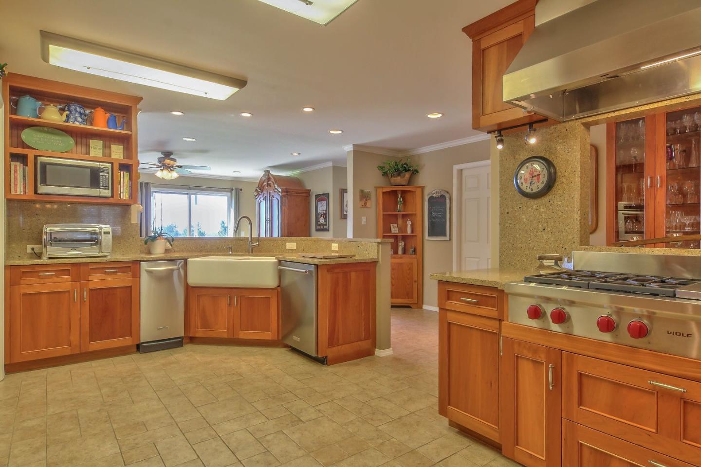 7370 Timeview Way Salinas, CA 93907 - Photo 18 of 50 Gallery Image 18