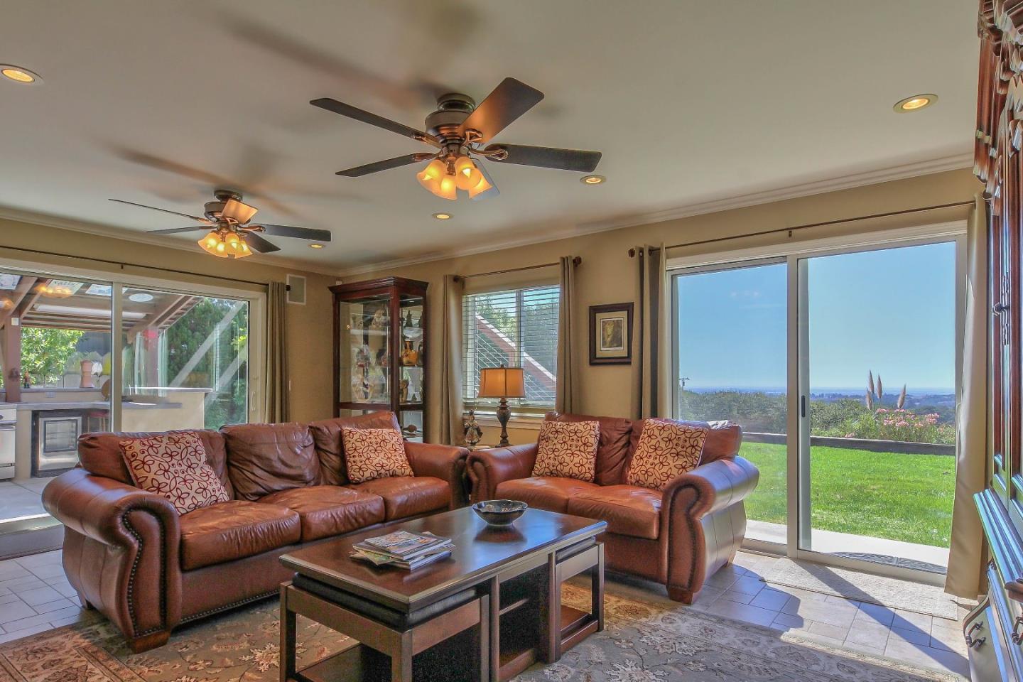 7370 Timeview Way Salinas, CA 93907 - Photo 25 of 50 Gallery Image 25
