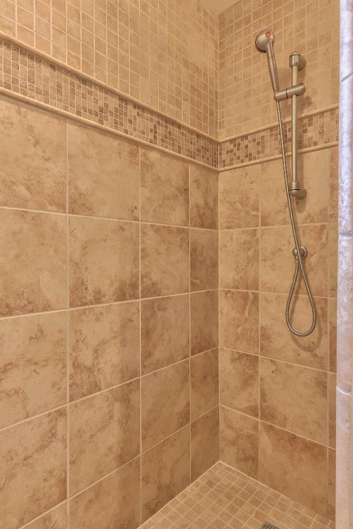 7370 Timeview Way Salinas, CA 93907 - Photo 32 of 50 Gallery Image 32