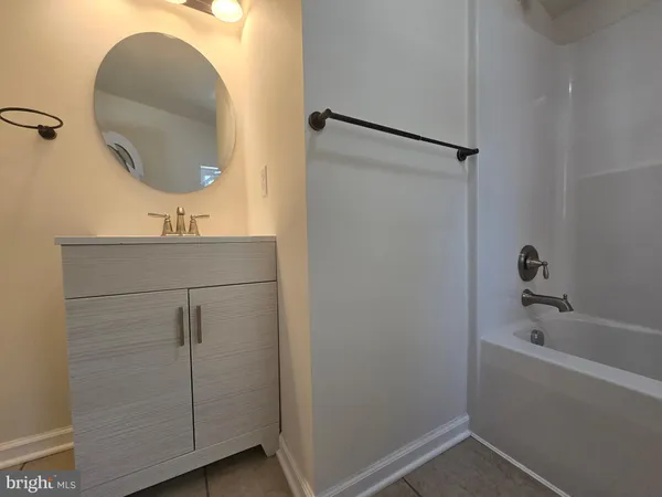 $1,600 | 34 South Main Street, Magnolia, DE 19962