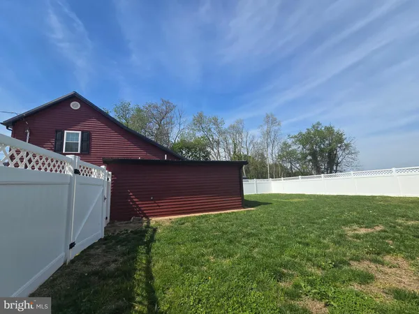 $1,600 | 34 South Main Street, Magnolia, DE 19962