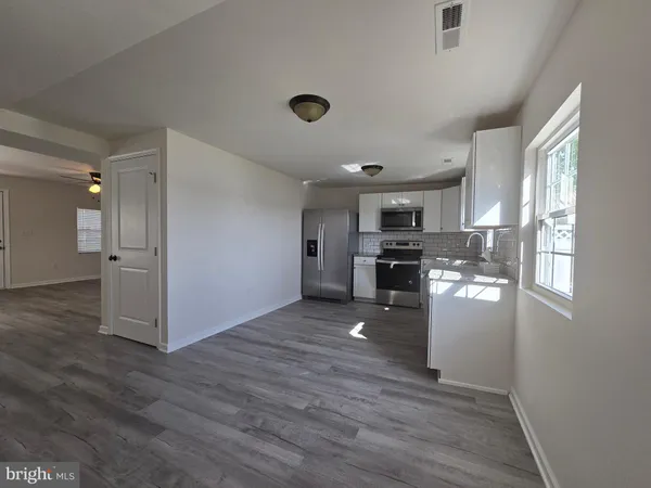 $1,600 | 34 South Main Street, Magnolia, DE 19962