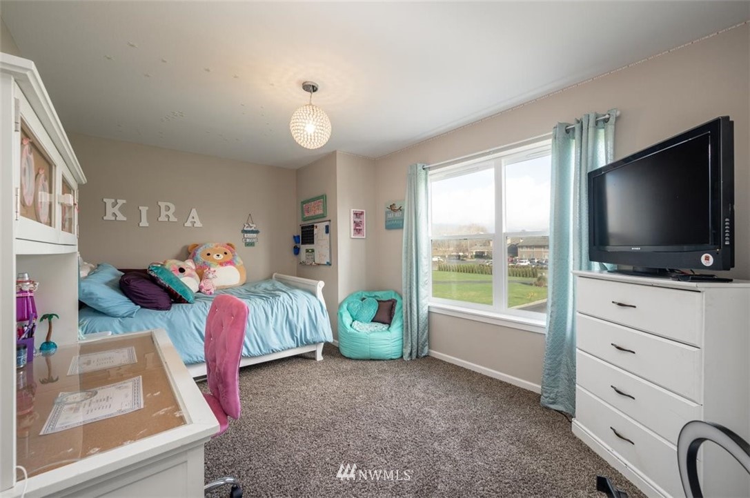10334 Collins Road Sedro-Woolley, WA 98284 - Photo 21 of 39 Gallery Image 21