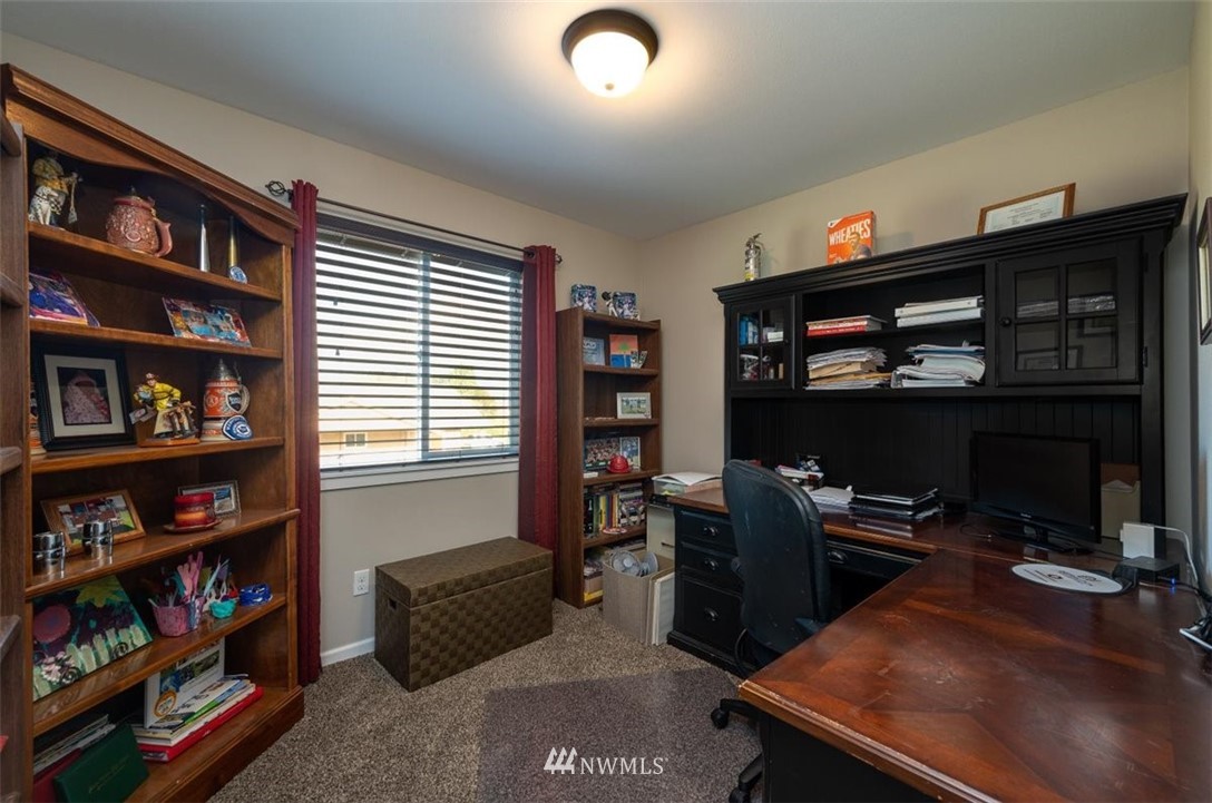 10334 Collins Road Sedro-Woolley, WA 98284 - Photo 27 of 39 Gallery Image 27