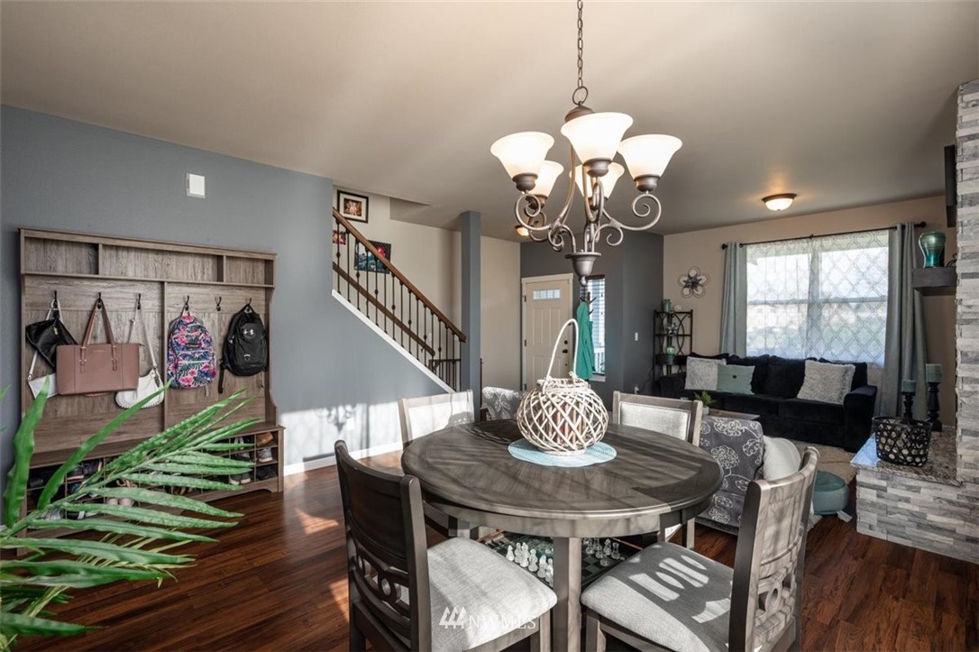 10334 Collins Road Sedro-Woolley, WA 98284 - Photo 7 of 39 Gallery Image 7