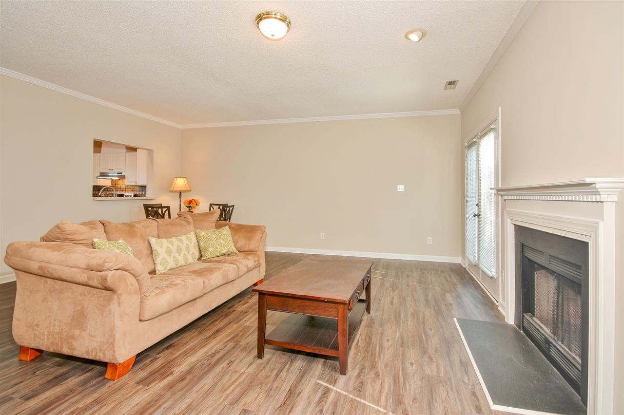 4402 Still Pines Drive Raleigh, NC 27613 - Photo 10 of 25 Living Room