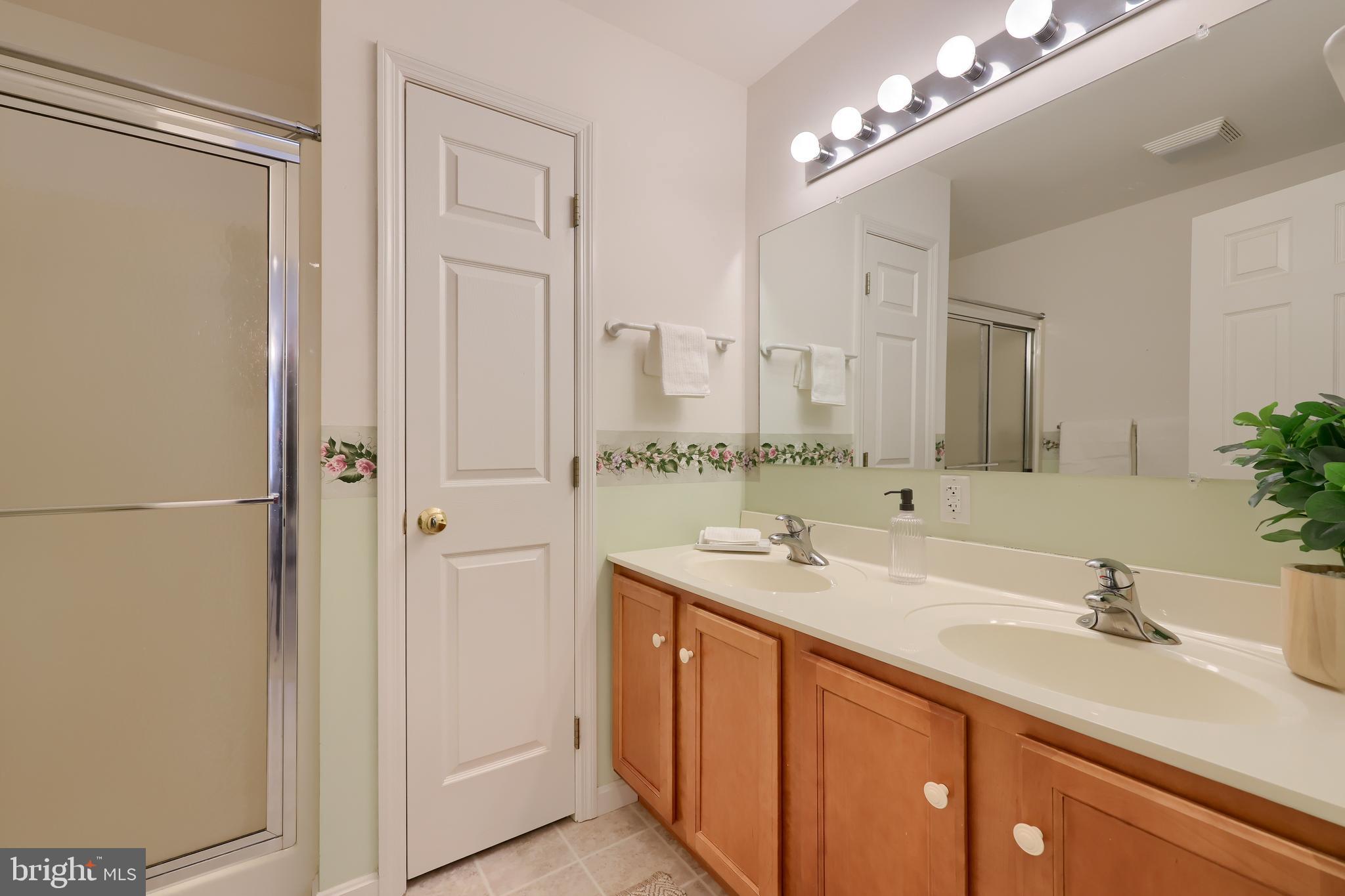 609 Wallingford Road Lititz, PA 17543 - Photo 26 of 42