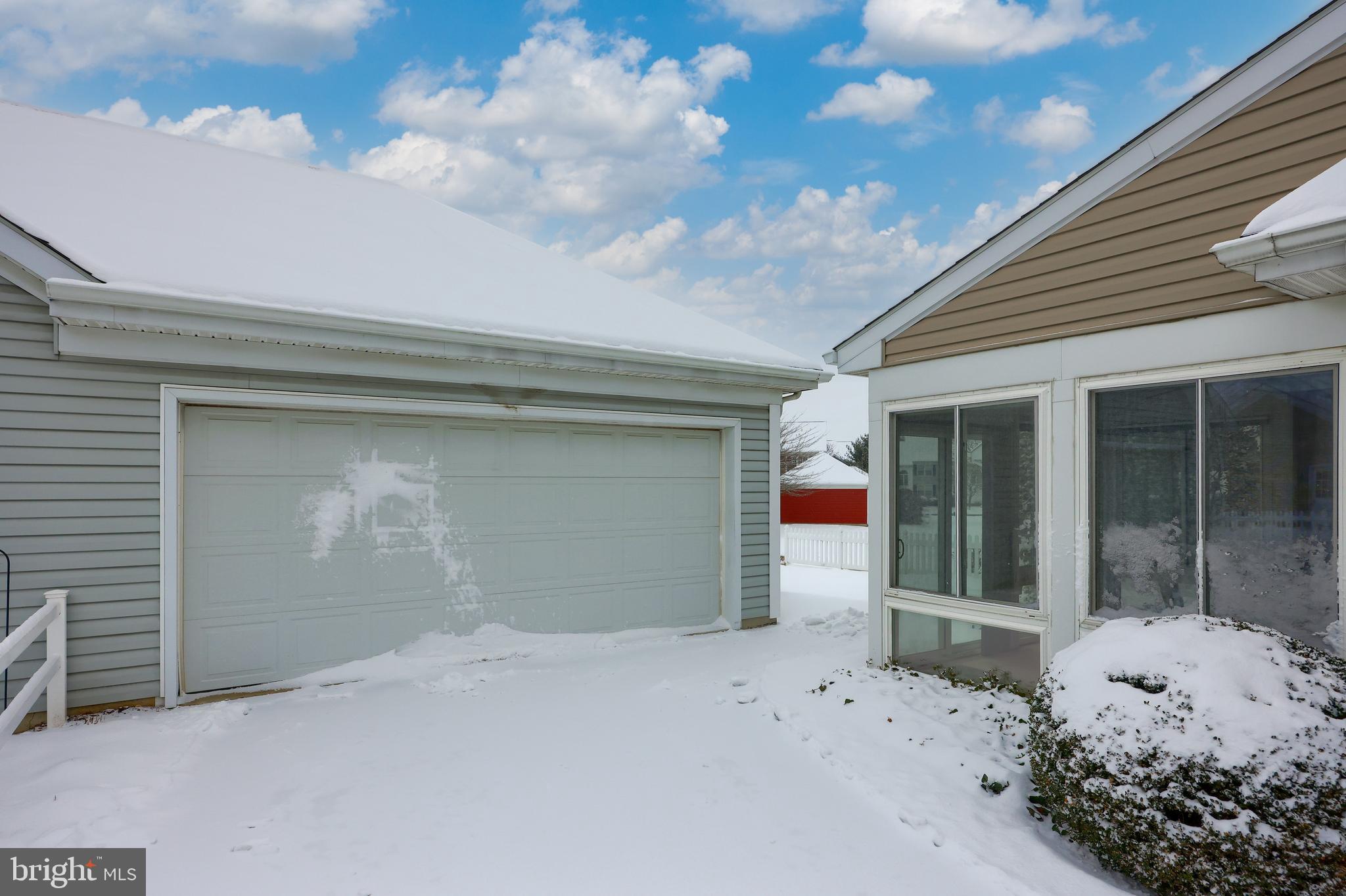 609 Wallingford Road Lititz, PA 17543 - Photo 4 of 42