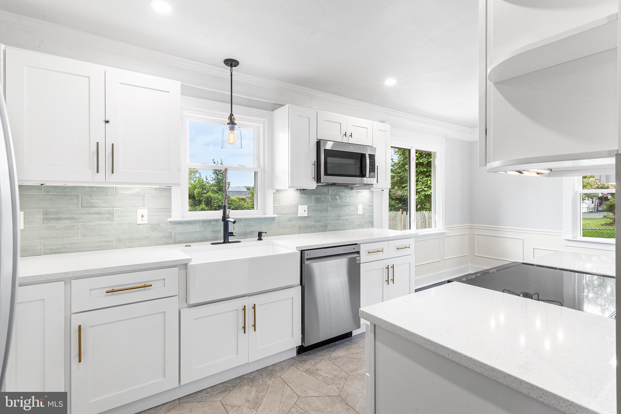 409 River Road Croydon, PA 19021 - Photo 13 of 34