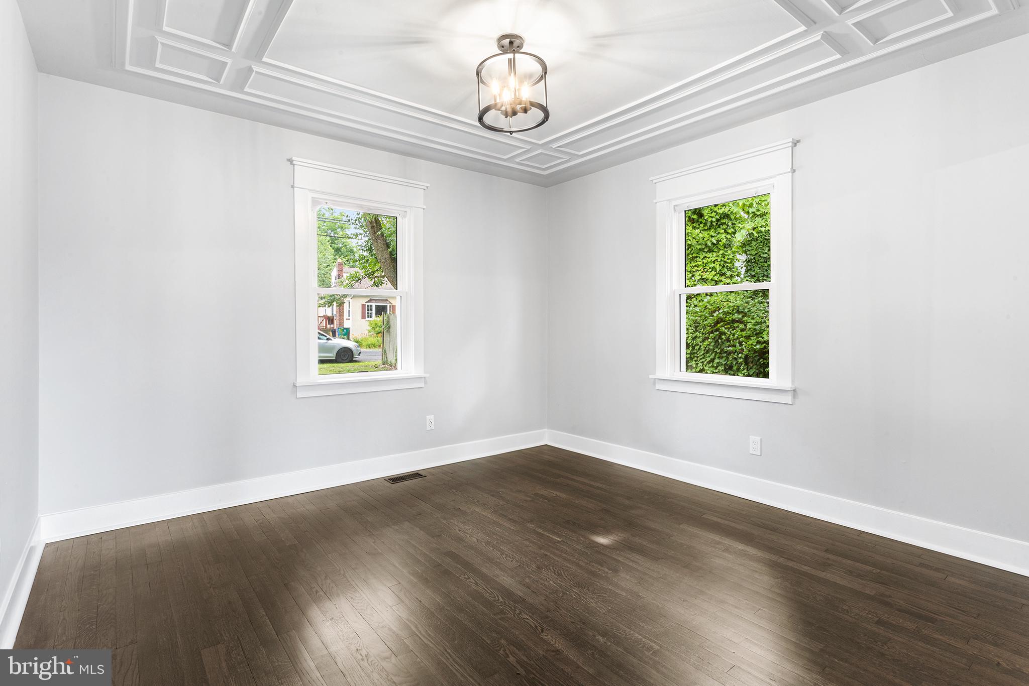 409 River Road Croydon, PA 19021 - Photo 14 of 34