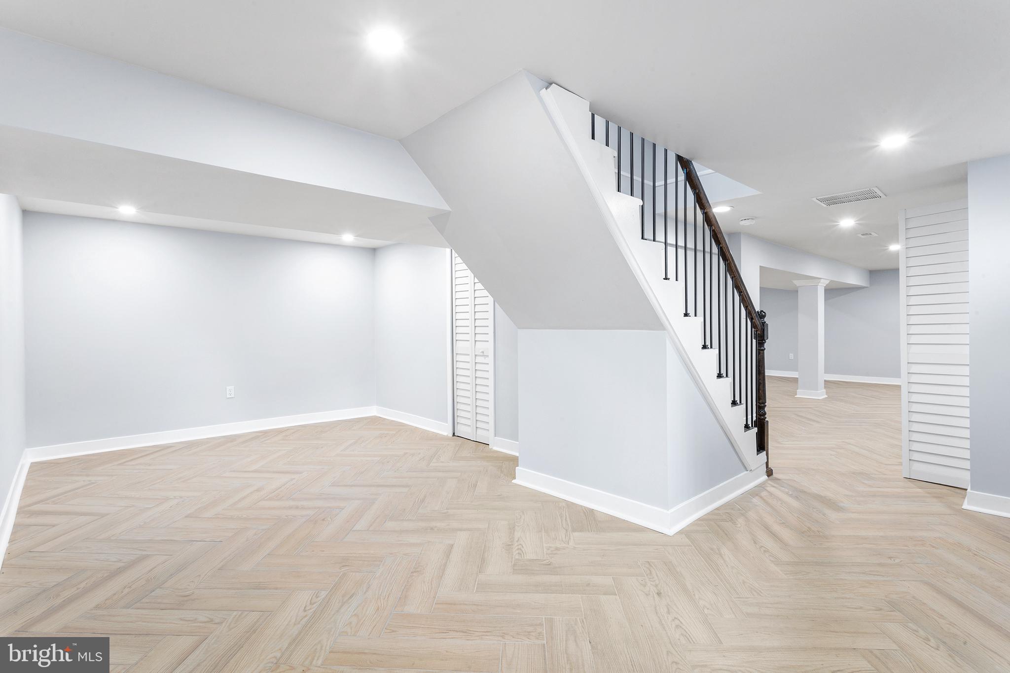 409 River Road Croydon, PA 19021 - Photo 27 of 34