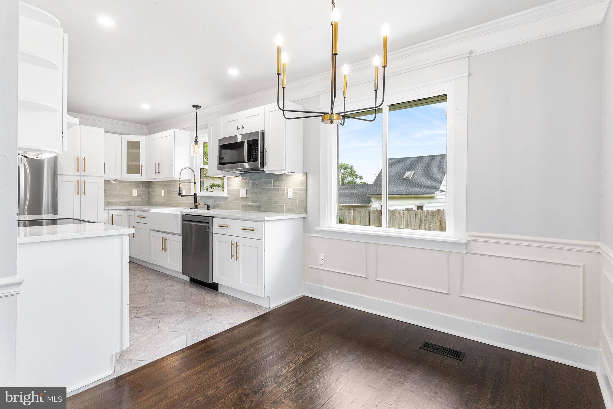 409 River Road Croydon, PA 19021 - Photo 7 of 34