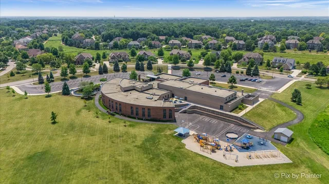 $989,000 | 2814 Hapner Way, Batavia, IL 60510