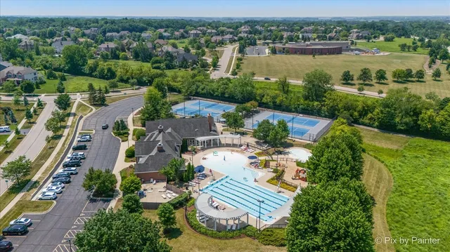 $989,000 | 2814 Hapner Way, Batavia, IL 60510