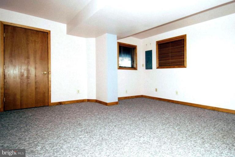 162 Windcliff Road Prince Frederick, MD 20678 - Photo 18 of 30 Recreation Room