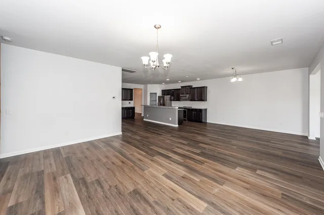 $2,800 | 245 Decatur Drive, Summerville, SC 29486