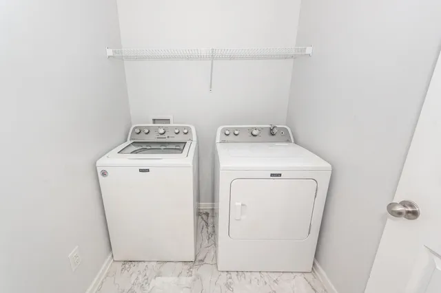 $2,800 | 245 Decatur Drive, Summerville, SC 29486