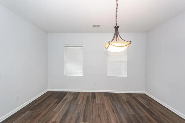 $2,800 | 245 Decatur Drive, Summerville, SC 29486