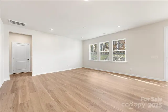 $519,990 | 8237 Franklin Trl Street, Mint Hill, NC 28227