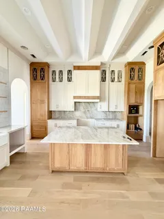 $840,720 | 201 Sabal Bnd Drive, Youngsville, LA 70592