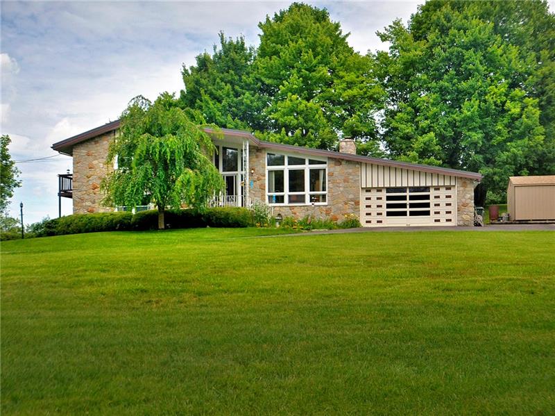 564 Old Jacks Run Road Irwin, PA 15642 - Photo 1 of 25 Gallery Image 1