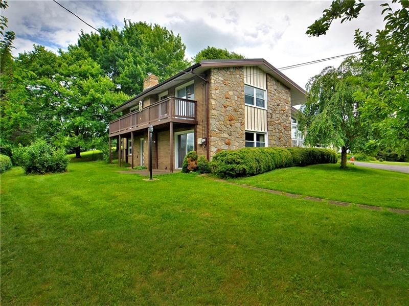 564 Old Jacks Run Road Irwin, PA 15642 - Photo 2 of 25 Gallery Image 2