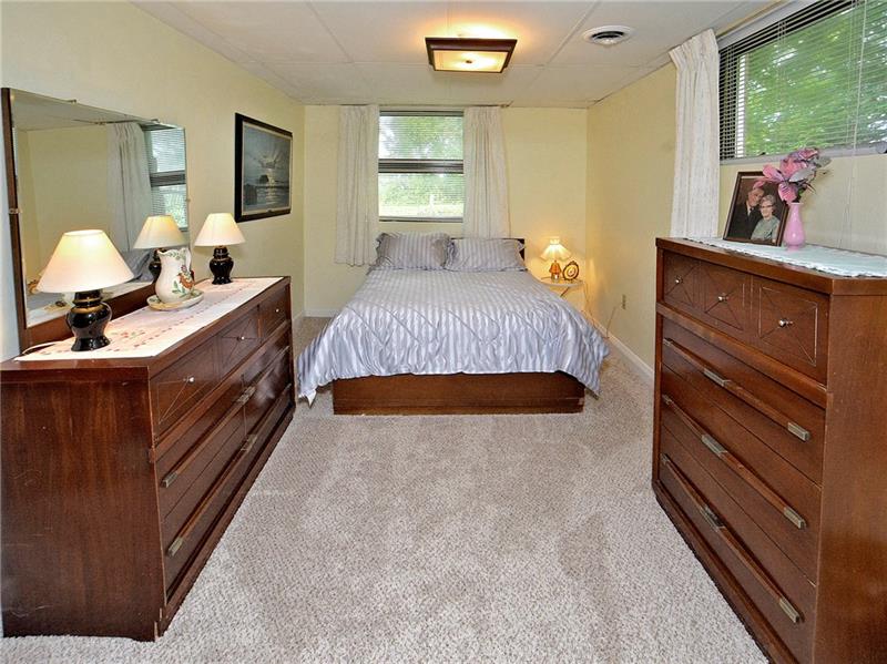 564 Old Jacks Run Road Irwin, PA 15642 - Photo 18 of 25 Gallery Image 18