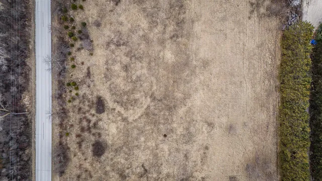 $170,000 | 856 Mill Pond Road, Dousman, WI 53118