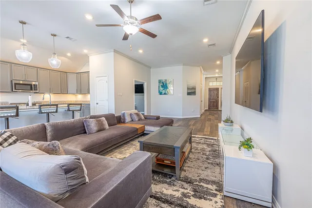 $450,000 | 5129 Maroon Creek Drive, Bryan, TX 77802