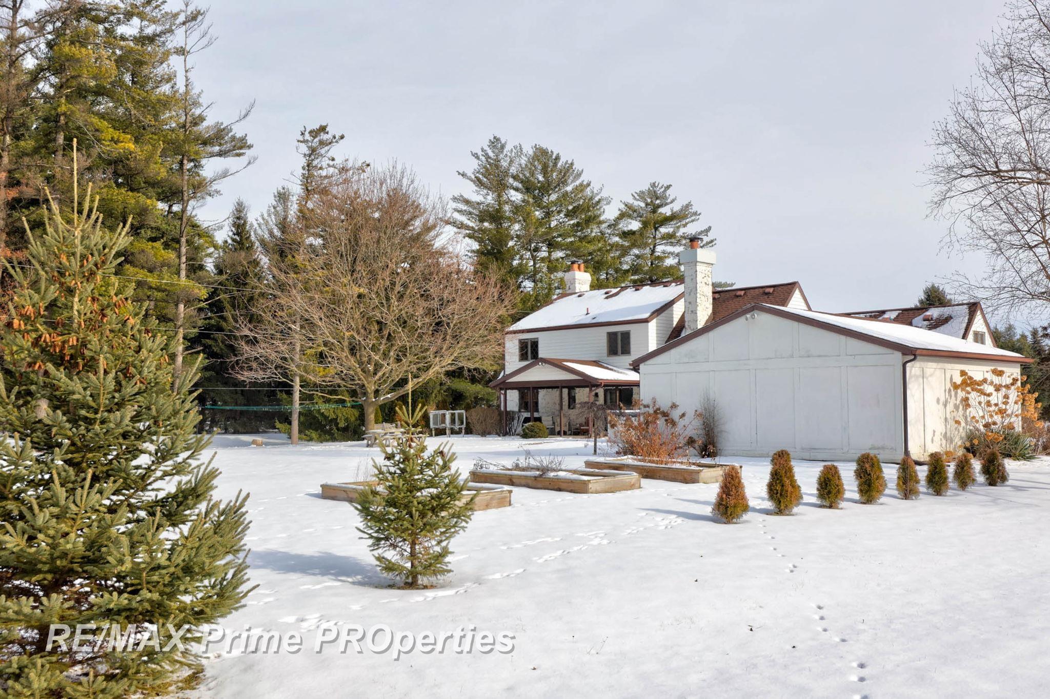 1800 South Beyer Road Saginaw, MI 48601 - Photo 63 of 82 50167703-ea8d193c-abc0-46c3-8777-8b6dcfd9213f.JPG