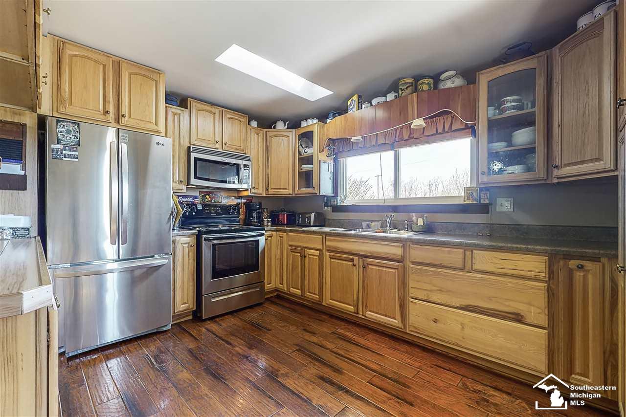 2111 Yensch Road Dundee, MI 48131 - Photo 5 of 27 Gallery Image 5