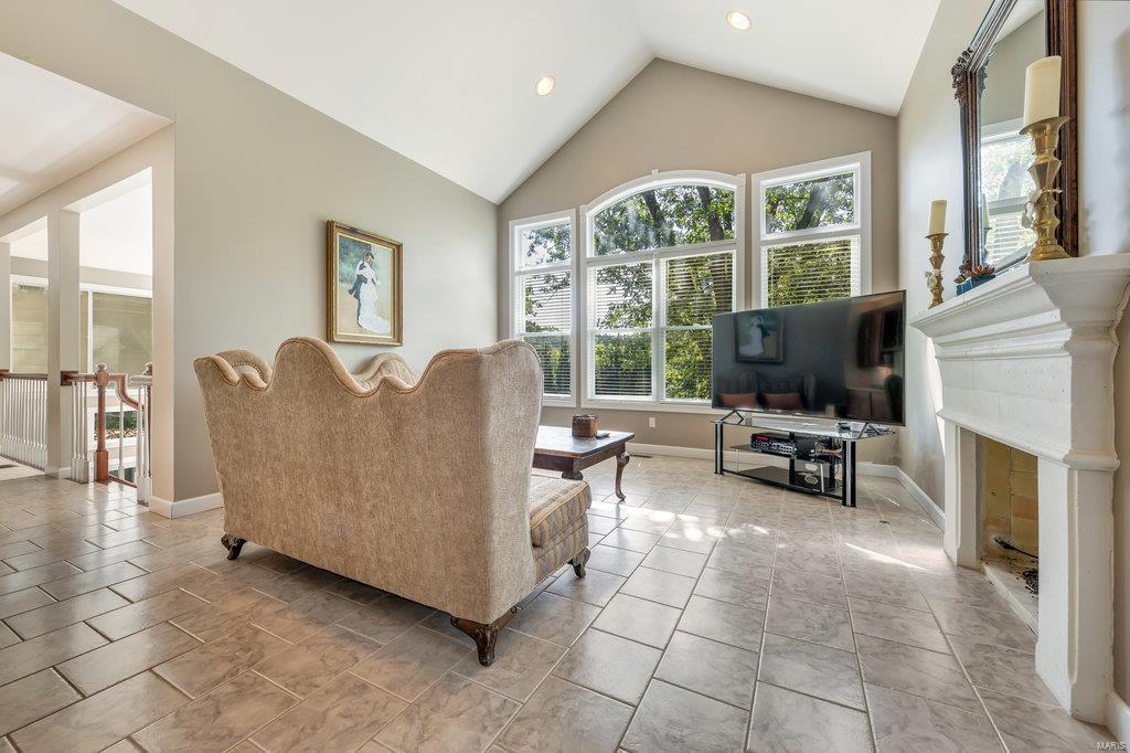 13850 Clayton Road Town and Country, MO 63017 - Photo 24 of 75 Gallery Image 24