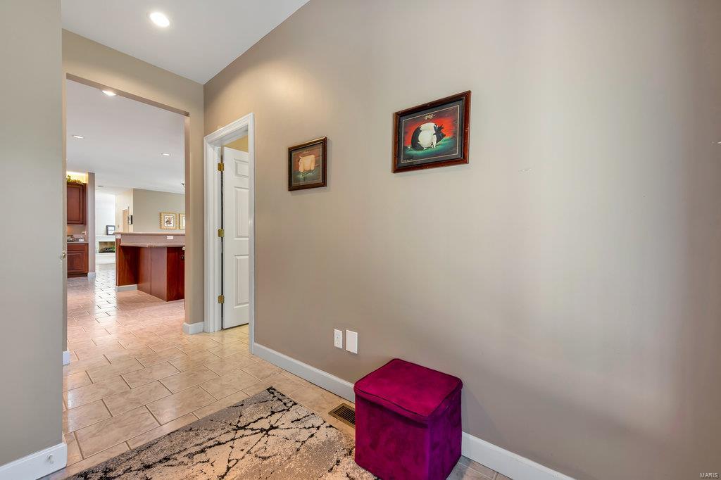 13850 Clayton Road Town and Country, MO 63017 - Photo 29 of 75 Gallery Image 29