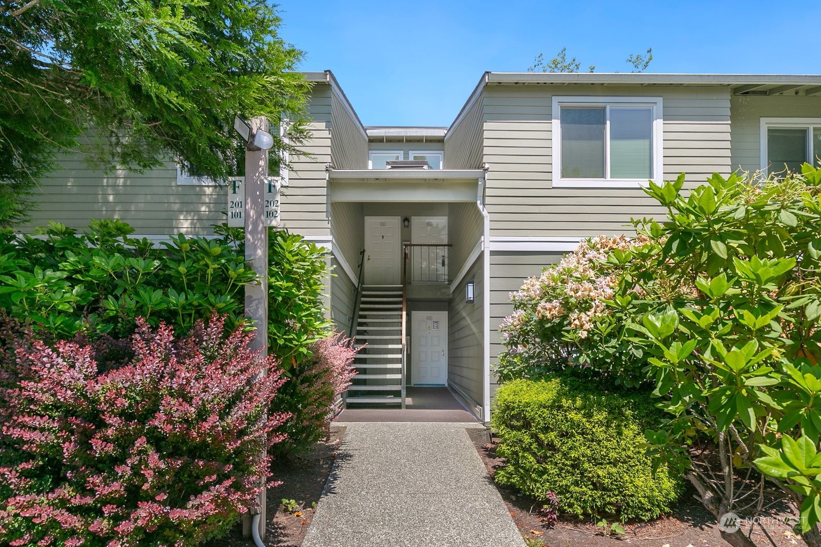 820 Cady Road, Unit F101 Everett, WA 98203 - Photo 1 of 25 Gallery Image 1