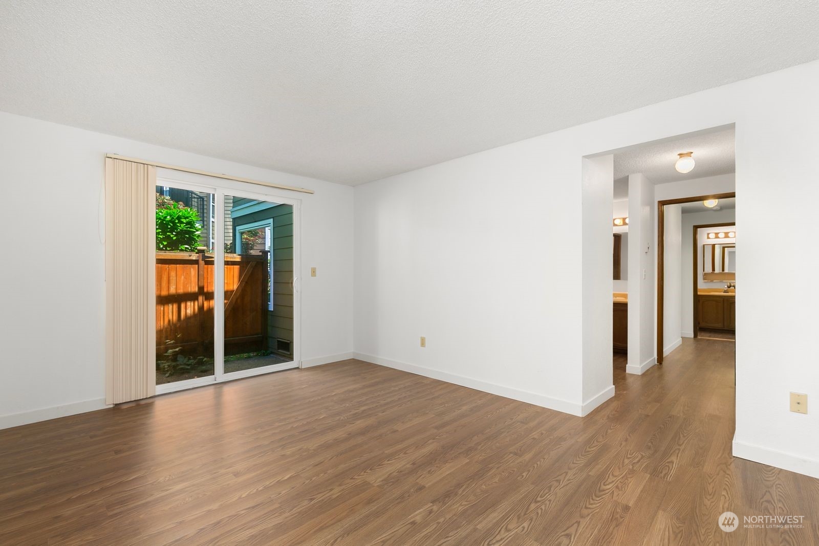 820 Cady Road, Unit F101 Everett, WA 98203 - Photo 16 of 25 Gallery Image 16