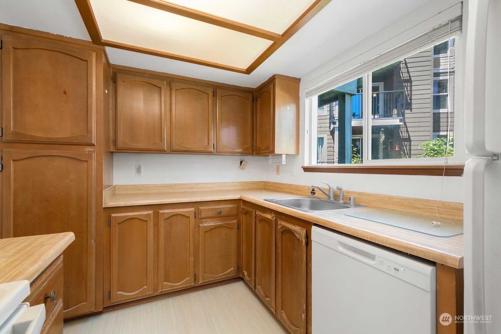820 Cady Road, Unit F101 Everett, WA 98203 - Photo 21 of 25 Gallery Image 21