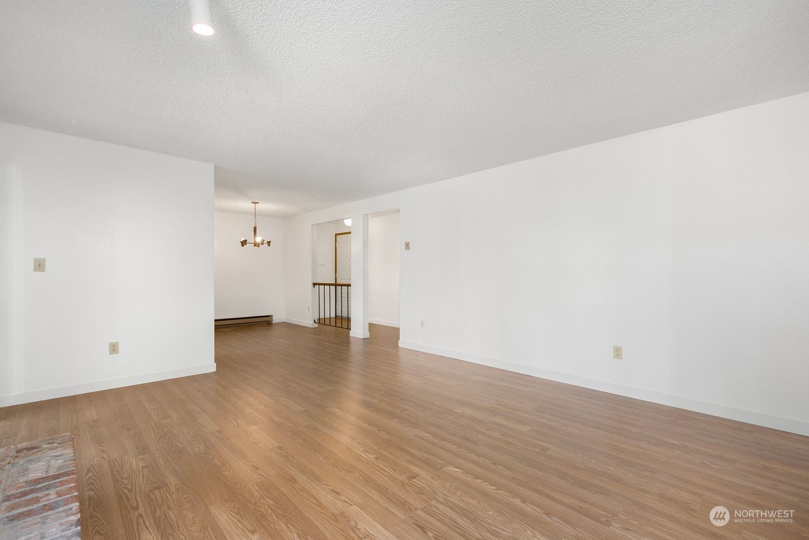 820 Cady Road, Unit F101 Everett, WA 98203 - Photo 6 of 25 Gallery Image 6