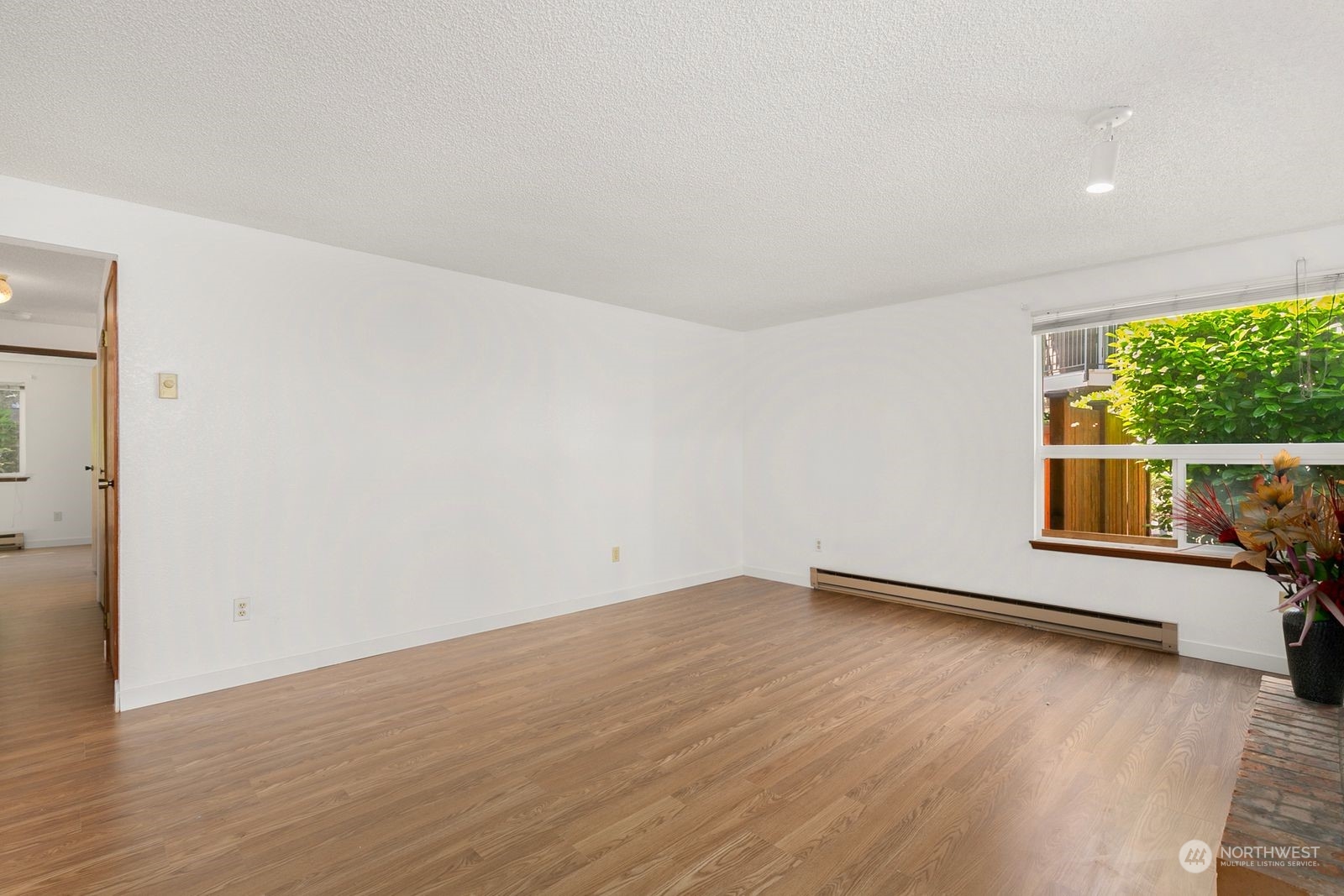 820 Cady Road, Unit F101 Everett, WA 98203 - Photo 7 of 25 Gallery Image 7