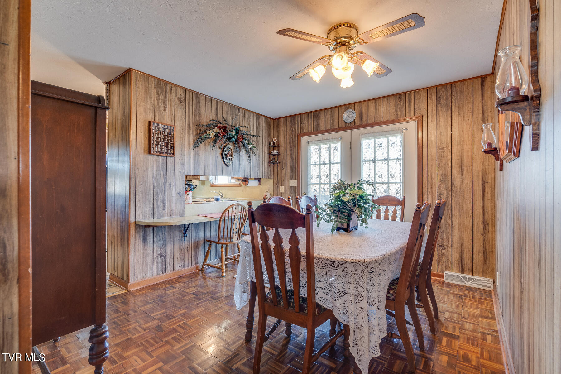 288 Butchertown Road Fall Branch, TN 37656 - Photo 14 of 35 014