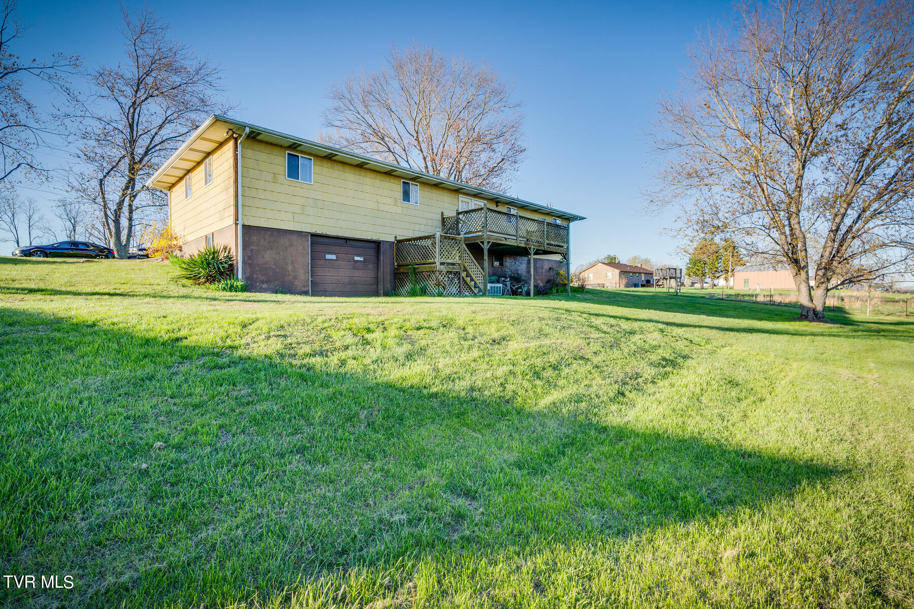 288 Butchertown Road Fall Branch, TN 37656 - Photo 32 of 35 032