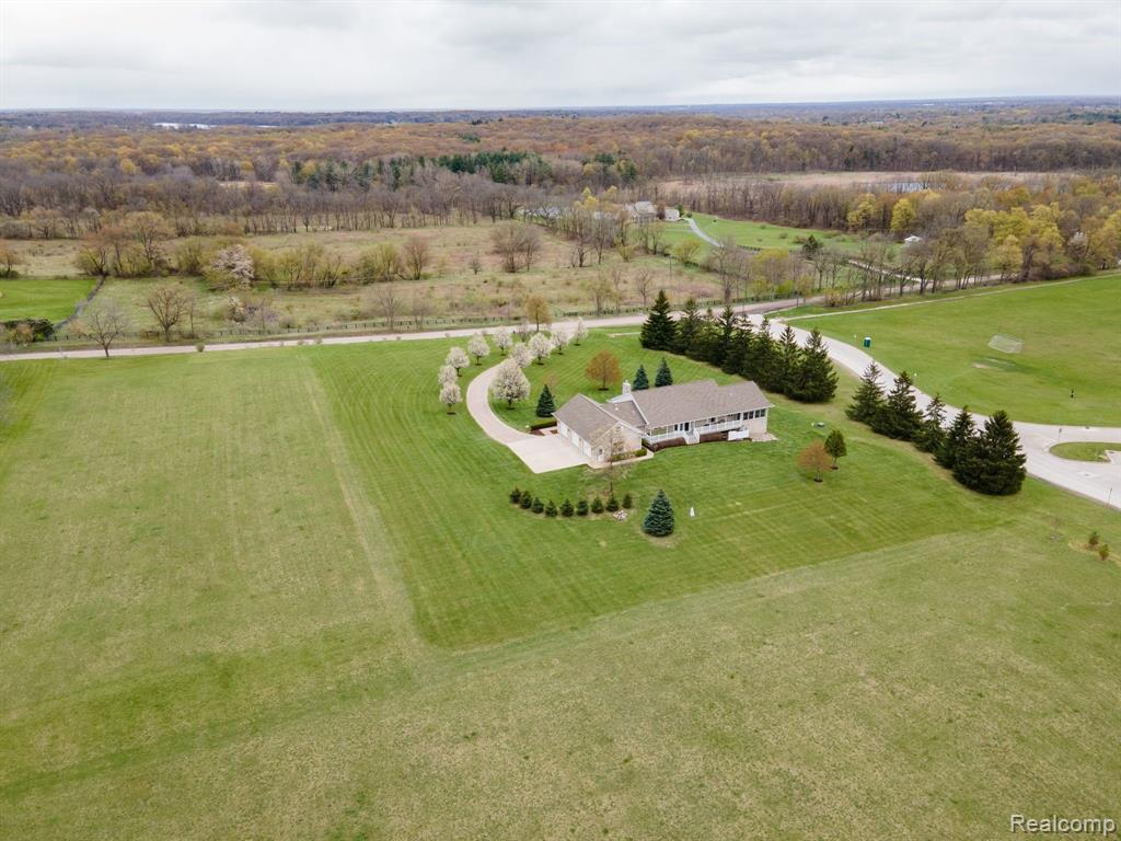 4846 Sheldon Road Rochester, MI 48306 - Photo 50 of 64