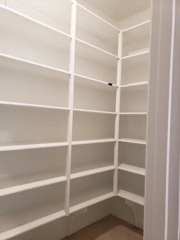 $2,600 | 8552 West Midway Avenue, Glendale, AZ 85305